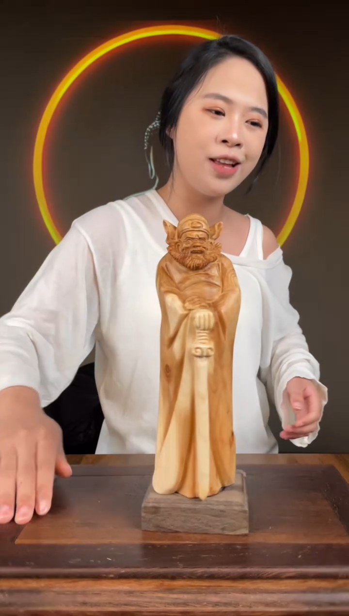 【闪购商品】柏木（崖柏）手工摆件,先抢先得!