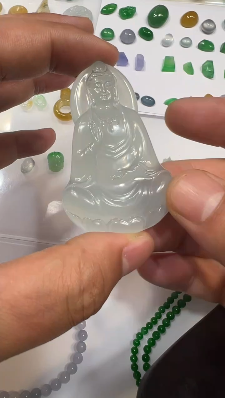 【闪购商品】定制翡翠未镶嵌观音