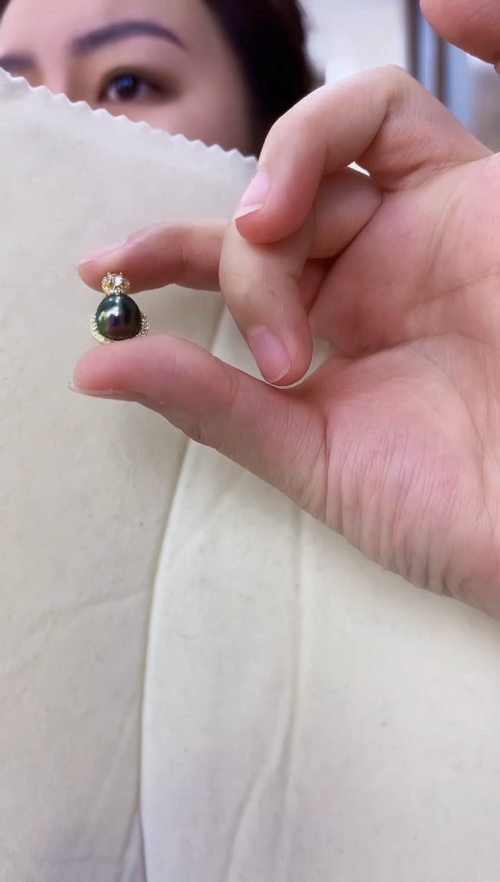 【闪购商品】海水珍珠吊坠(赠链)银S925镶嵌吊坠9-10mm