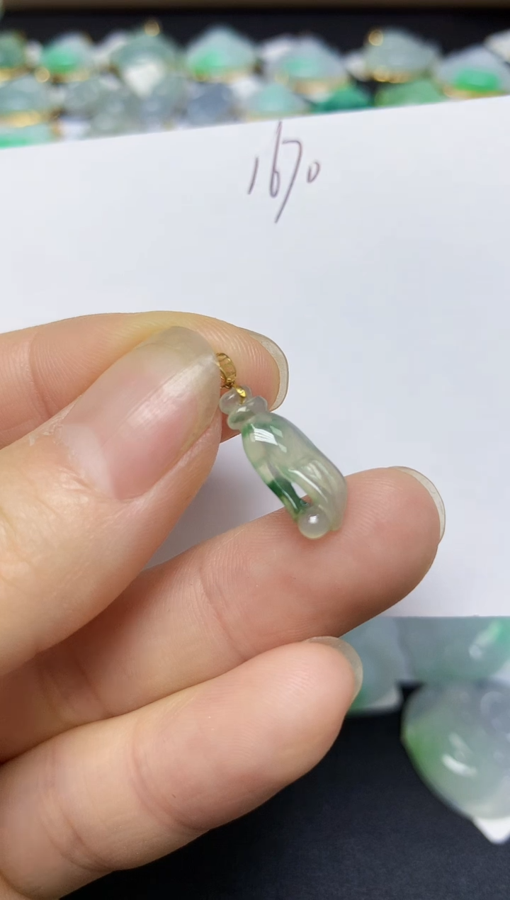 翡翠18K金镶嵌颈饰 天然翡翠A货