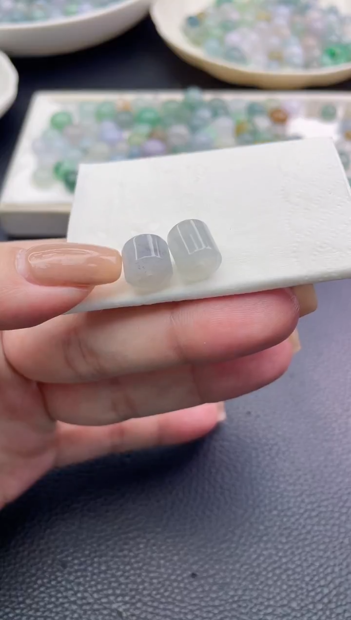 未镶嵌定制翡翠可***?9373