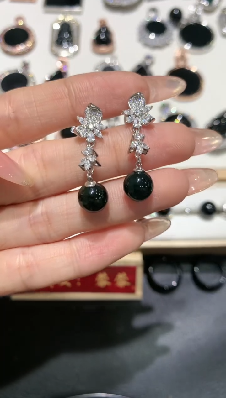 【闪购商品】翡翠吊坠(不含链)银S925镶嵌29多人多样性随机发货1件