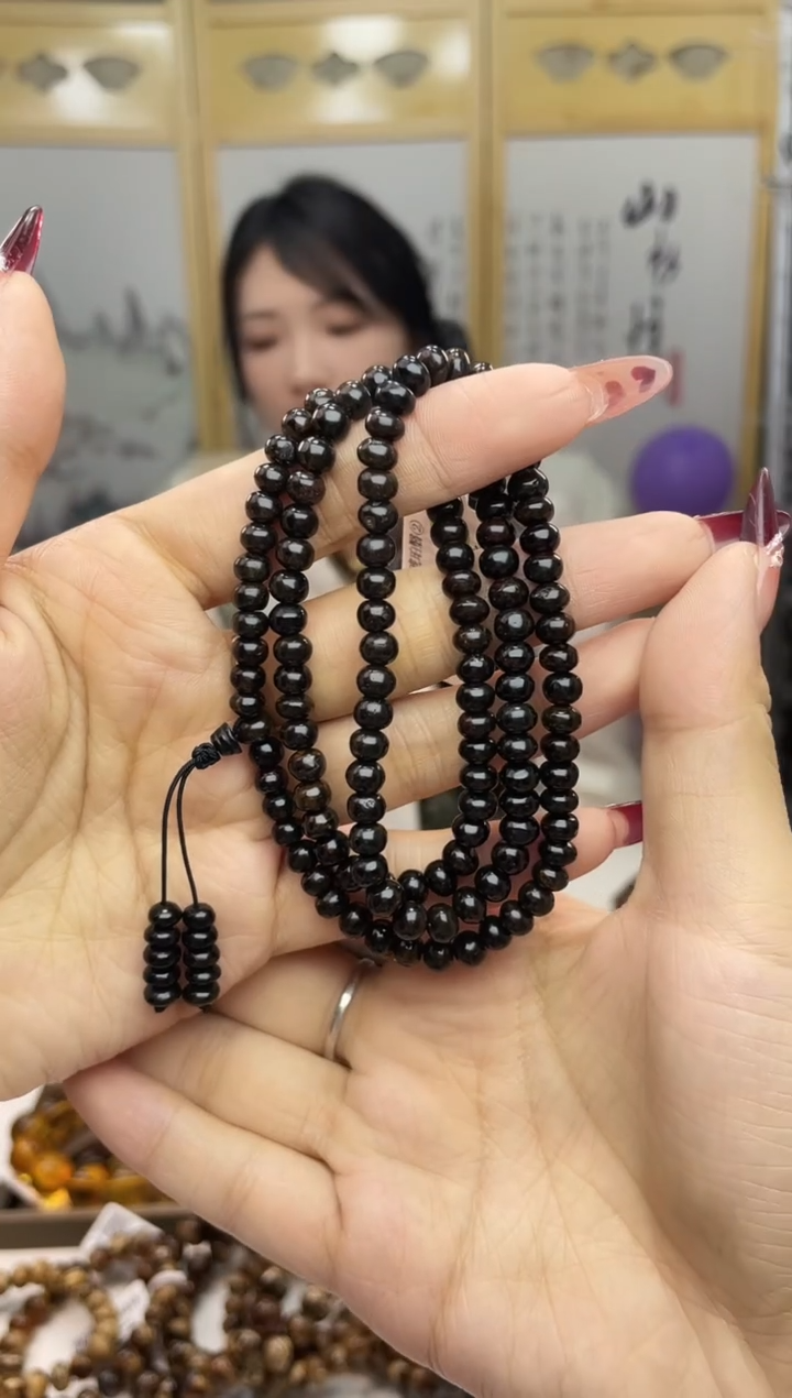 【闪购商品】琥珀裸石未镶嵌5+翳珀108