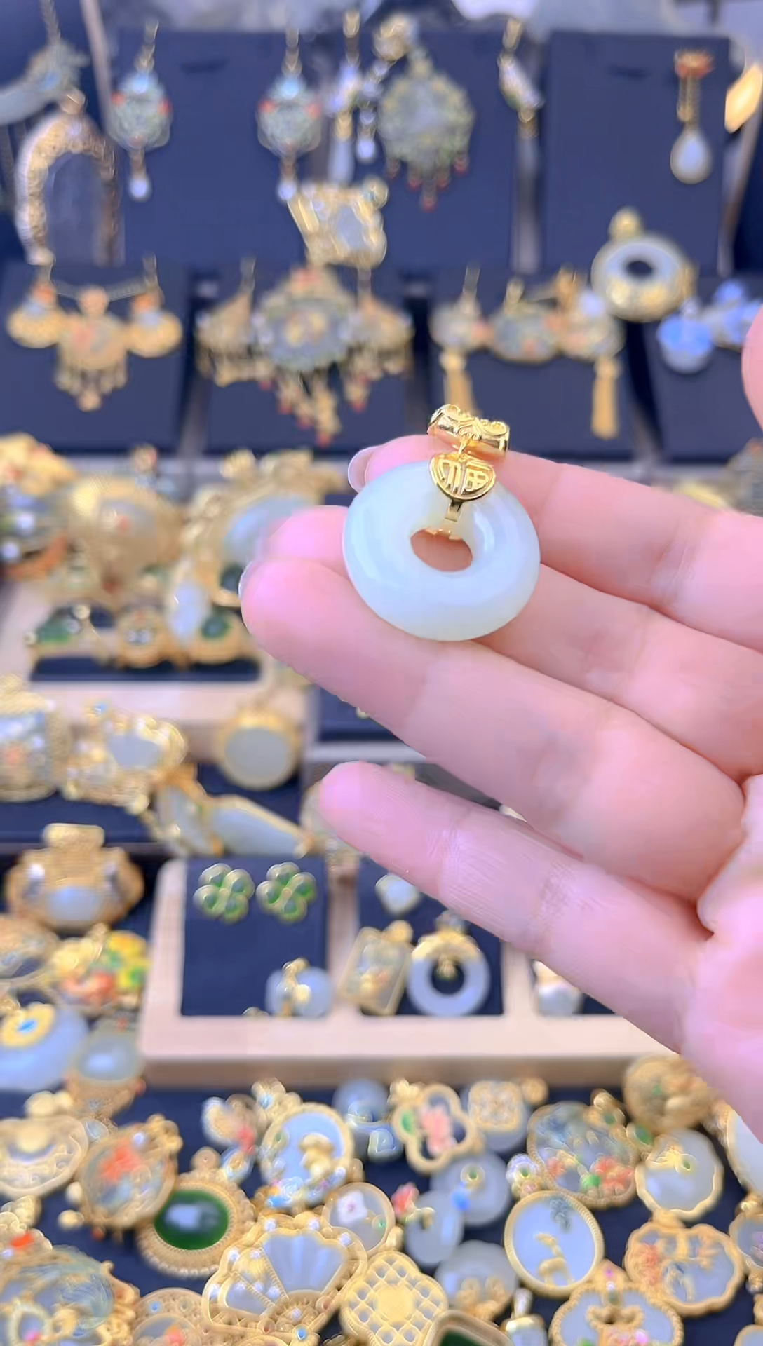 【闪购商品】和田玉吊坠银S925镀金镶嵌福字平安扣吊坠