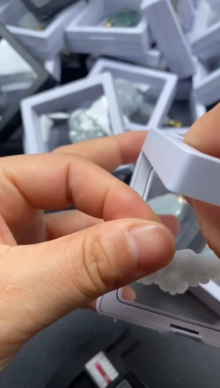 吊坠(不含链)未镶嵌翡翠1995