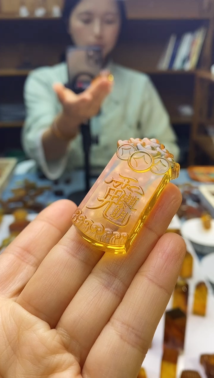 琥珀颈饰未镶嵌SN82-51（财神·赵公明字讳）