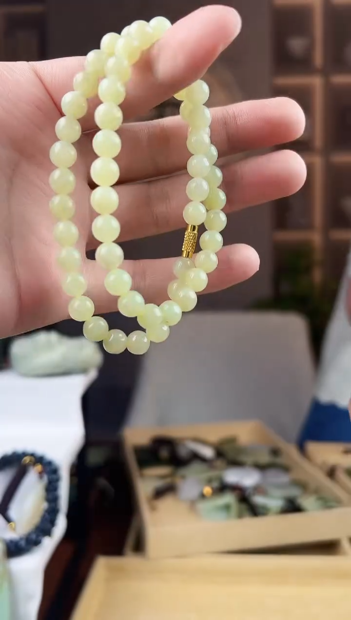 颈饰未镶嵌和田玉拍一发一，多样性发货