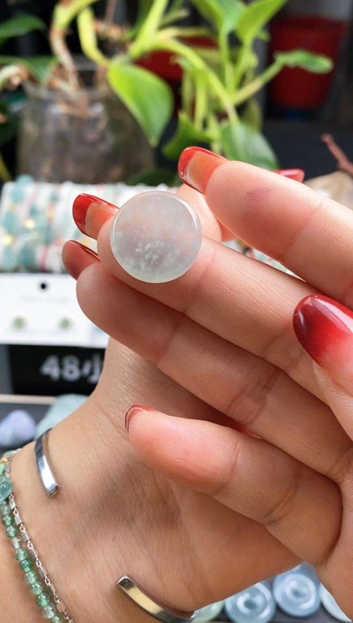 【闪购商品】翡翠散珠无事牌裸石