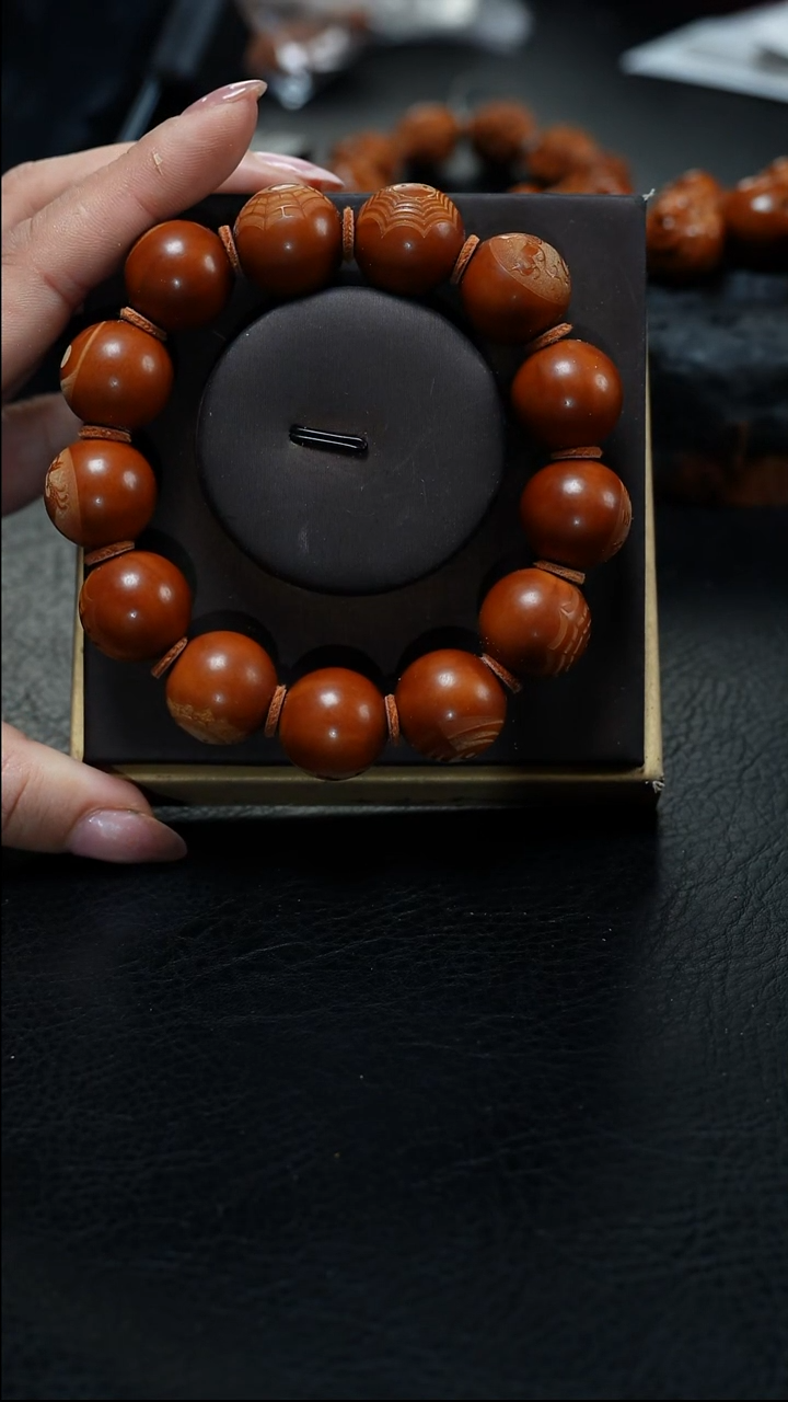 手串/手链橄榄核墨鱼子精品核文化