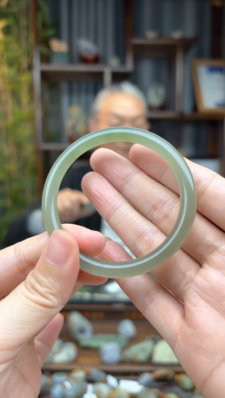 【闪购商品】和田玉颈饰未镶嵌手镯  52.8