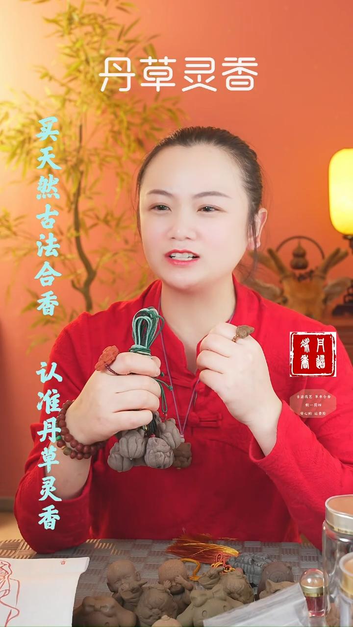 【闪购商品】（紫玫瑰立体大狐狸瑕疵款）