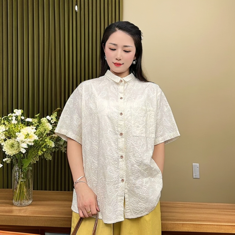 忆博家夏季新款韩系宽松文艺刺绣百搭显瘦设计感短袖上衣衬衫女装