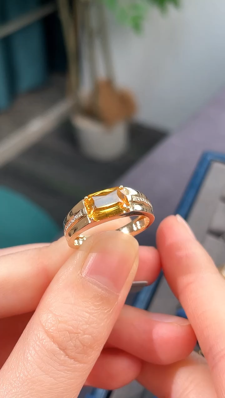 【闪购商品】彩色蓝宝石戒指18K金镶嵌2.01ct