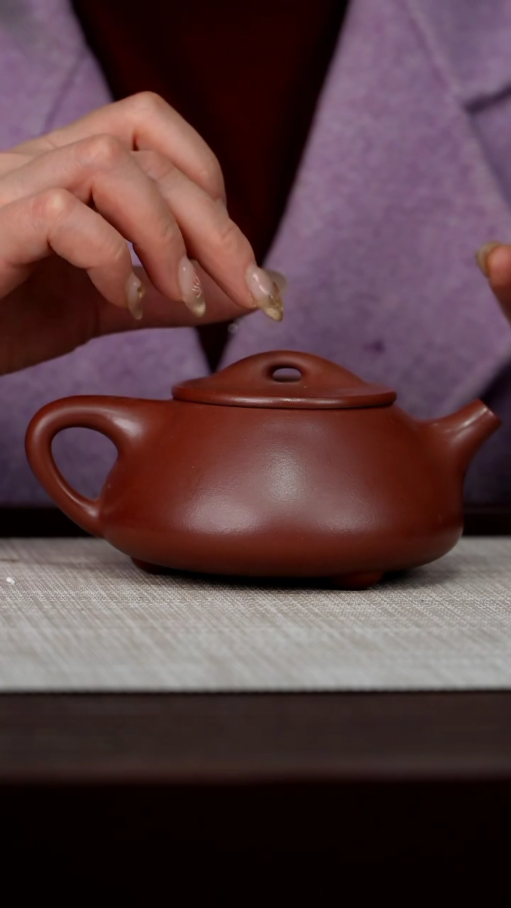 【闪购商品】宜兴原矿紫砂壶茶壶250C