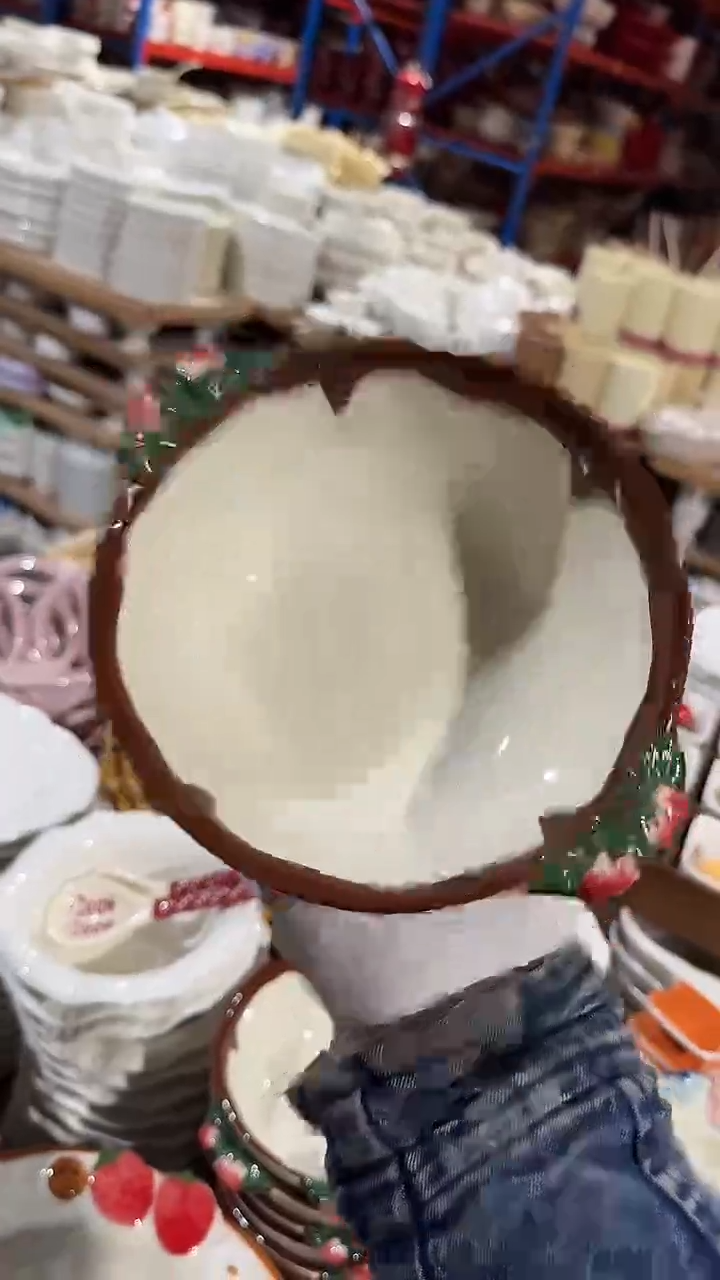 陶瓷草莓碗微瑕 凑满20元包邮