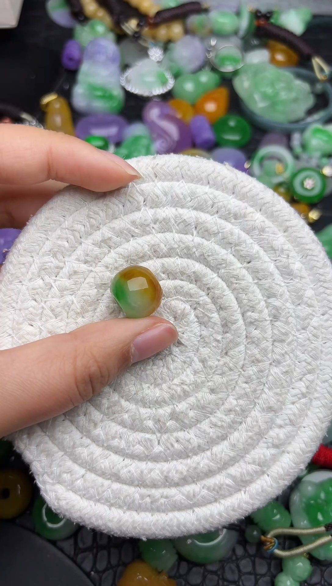 颈饰未镶嵌翡翠缅甸翡翠吊坠