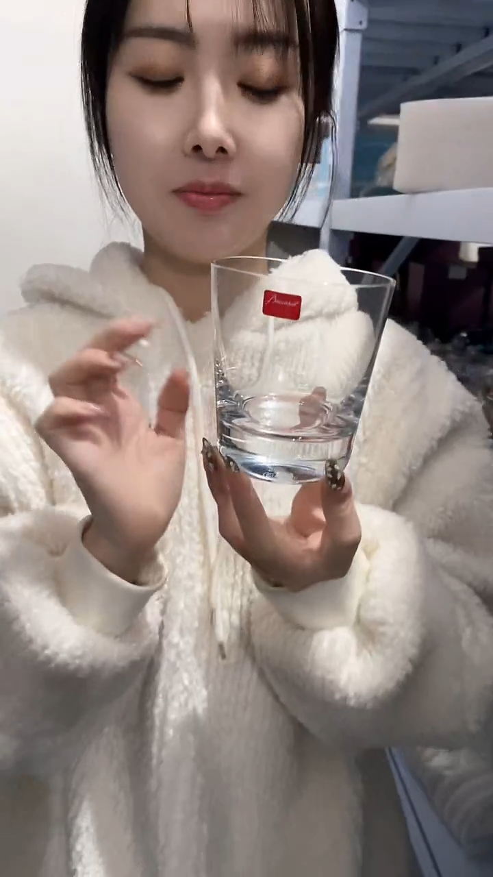 【闪购商品】瓷片豆包儿推荐饰品摆件