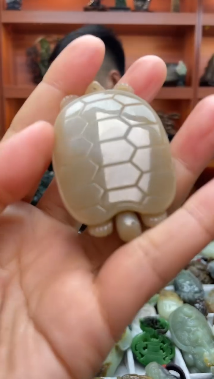 未镶嵌和田玉把件1