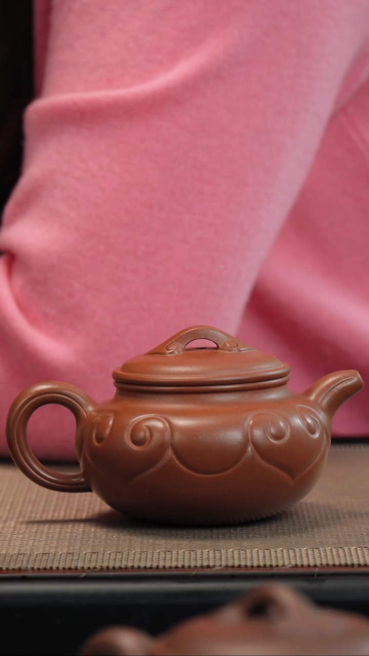 【闪购商品】紫砂茶壶红皮龙如意仿古