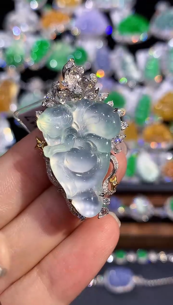 吊坠(不含链)18K金镶嵌翡翠JS多样性发其一