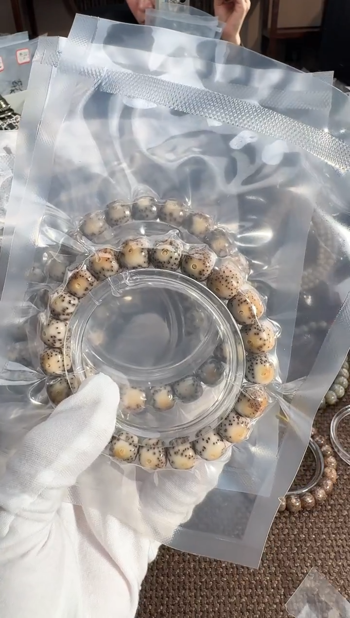 吊坠星月菩提大眼绿（11*10）3036