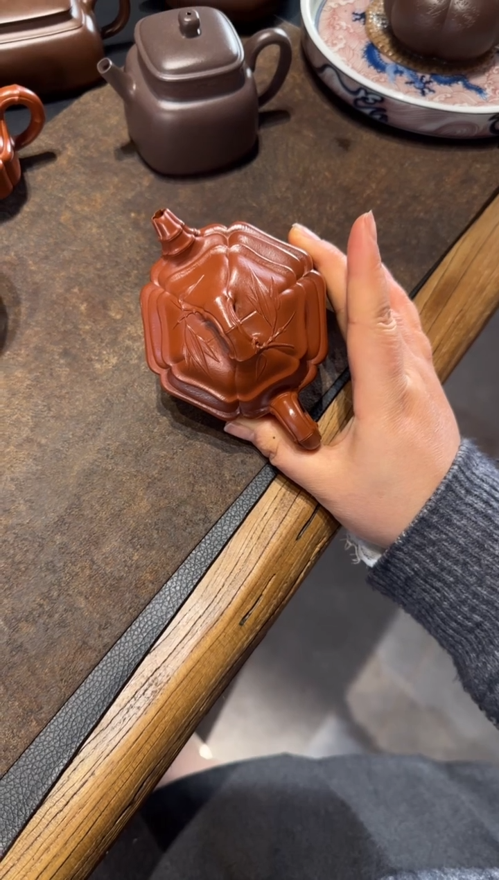 【闪购商品】紫砂茶壶六方海棠双线竹鼓