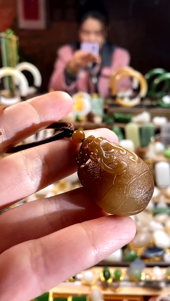 【闪购商品】和田玉吊坠未镶嵌.