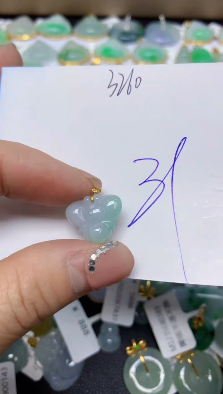 【闪购商品】翡翠挂件18K金镶嵌 天然翡翠A货