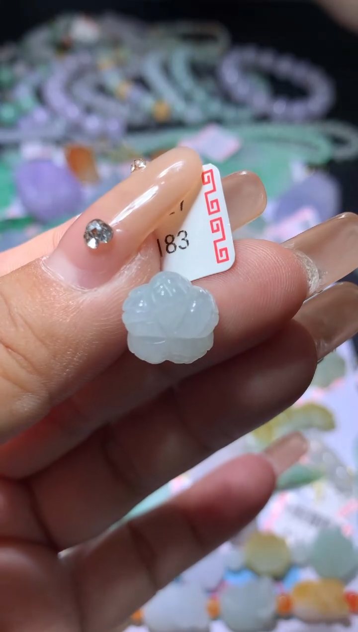 翡翠挂件未镶嵌CXX001744