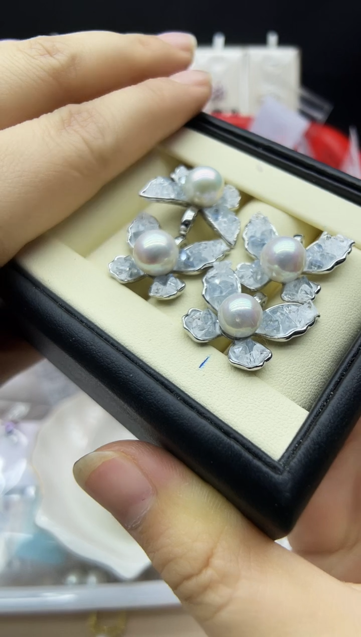 淡水珍珠未镶嵌颈饰吊坠多其性发其一