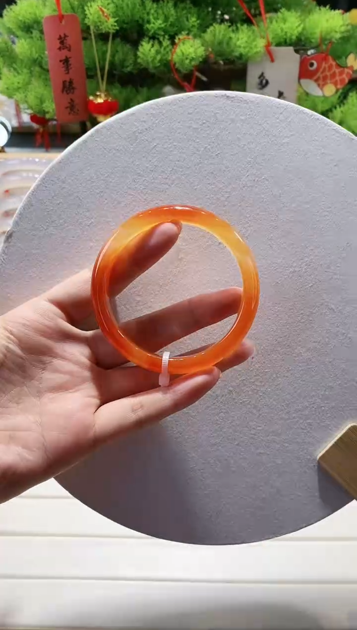 【闪购商品】玛瑙/玉髓手镯未镶嵌112-57