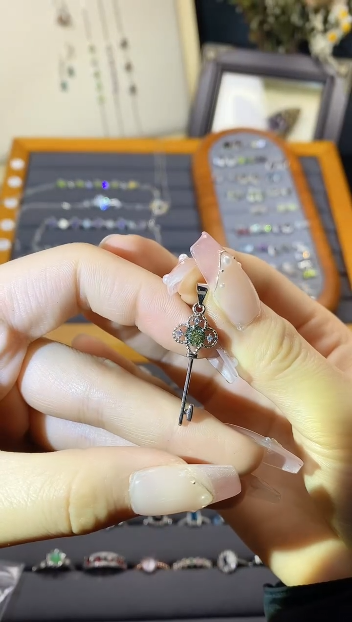 【闪购商品】水晶手链银S925镶嵌