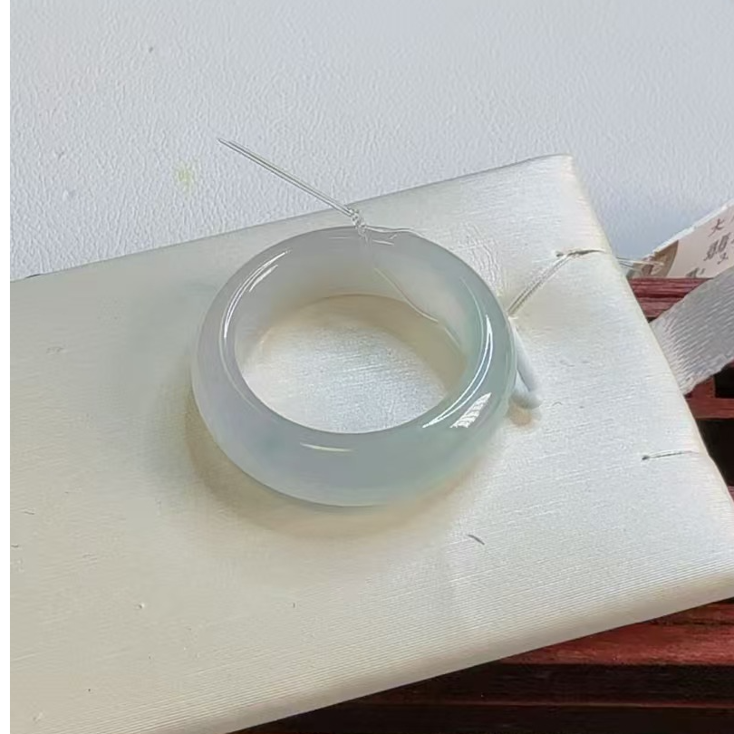 冰种飘蓝花翡翠戒指58
