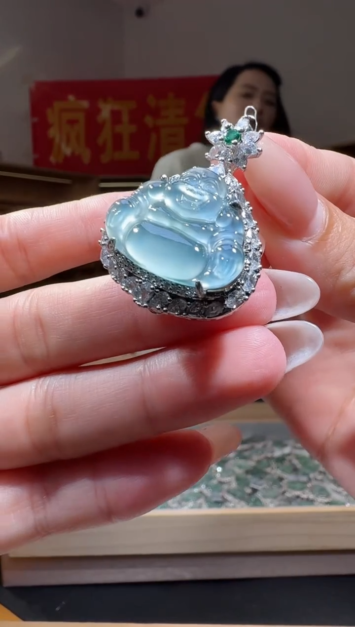 翡翠合金吊坠(不含链)纯天然A货翡翠佛公（多样性发其一）