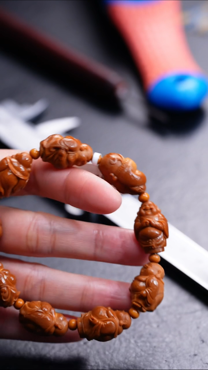 【闪购商品】橄榄核吊坠橄榄核