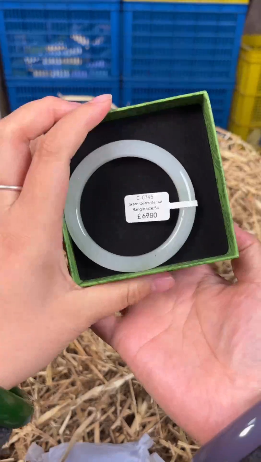 未镶嵌手镯石英质玉C0745