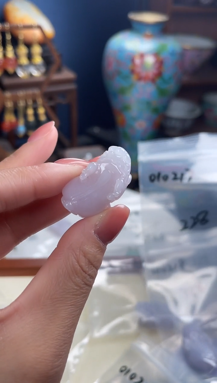 未镶嵌挂件翡翠?****?，010217