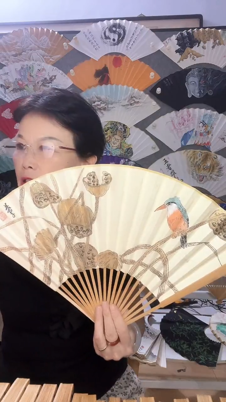 扇子九五寸十八方玉竹折扇