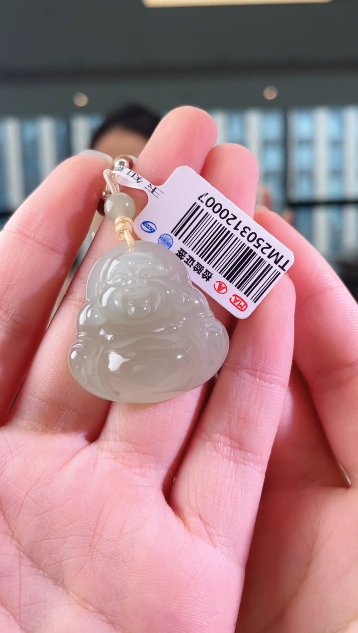 和田玉未镶嵌颈饰佛公 xp