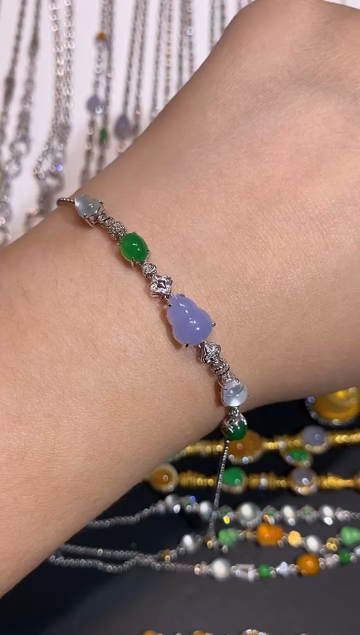 18K金镶嵌手链翡翠手链