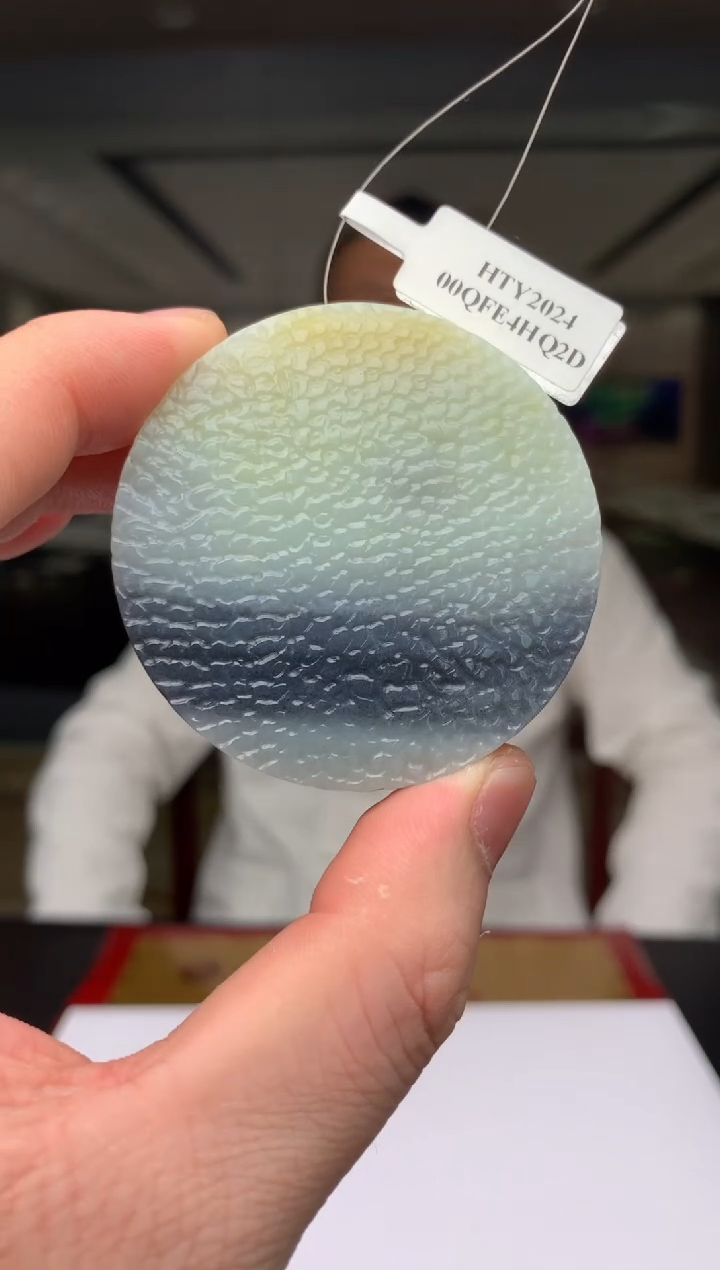 【闪购商品】定制和田玉Boss阳天然和田玉（拍一发一）