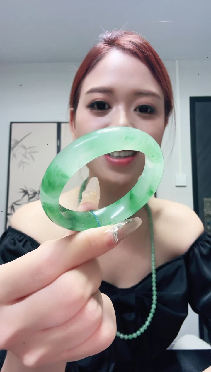 石英质玉（非洲翠）手镯未镶嵌ᰔ****࿐/7241