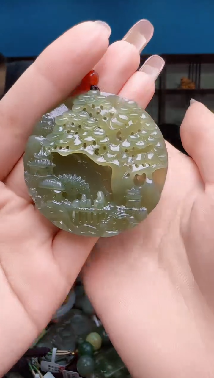 颈饰未镶嵌和田玉1