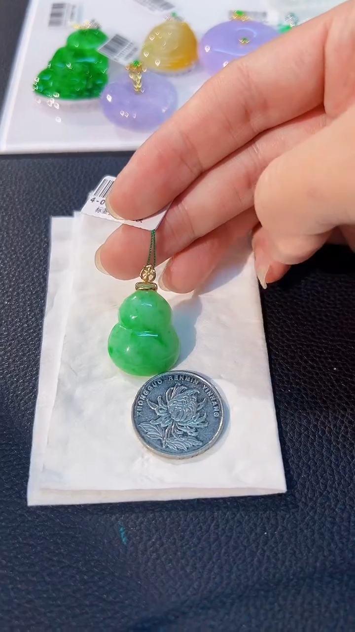 翡翠18K金镶嵌颈饰缅料A货/支持复检/一件