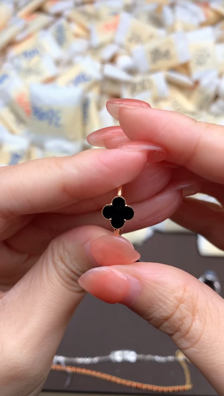 【闪购商品】翡翠挂件18K金镶嵌一