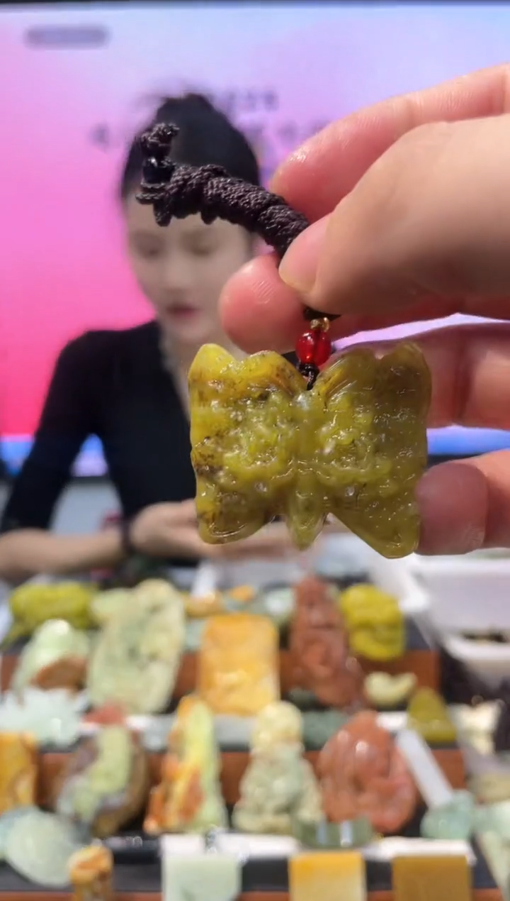 【闪购商品】岫玉吊坠未镶嵌·