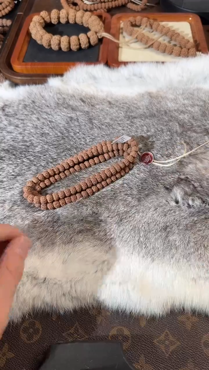 吊坠金刚菩提8mm平细108长串