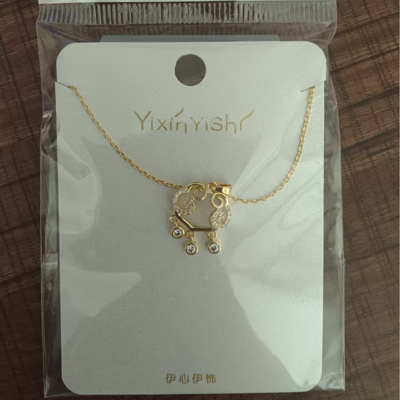 合金亚克力项链 小众简约金属项链