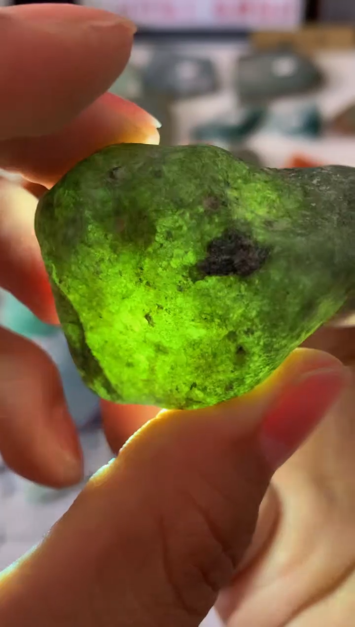 未镶嵌挂件翡翠?****?翡翠