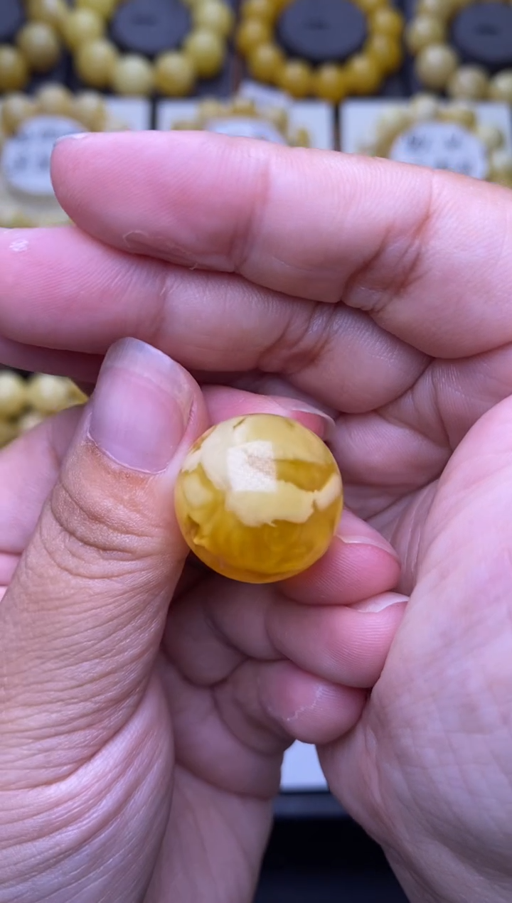 裸石琥珀未镶嵌大小姐珠宝严选104